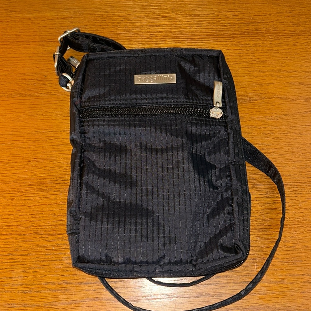Bargain Nylon Crossbody